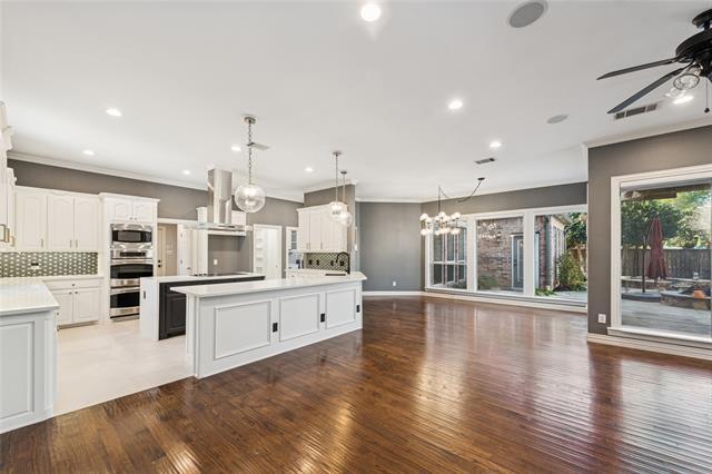 720 Wyndsor Creek Dr