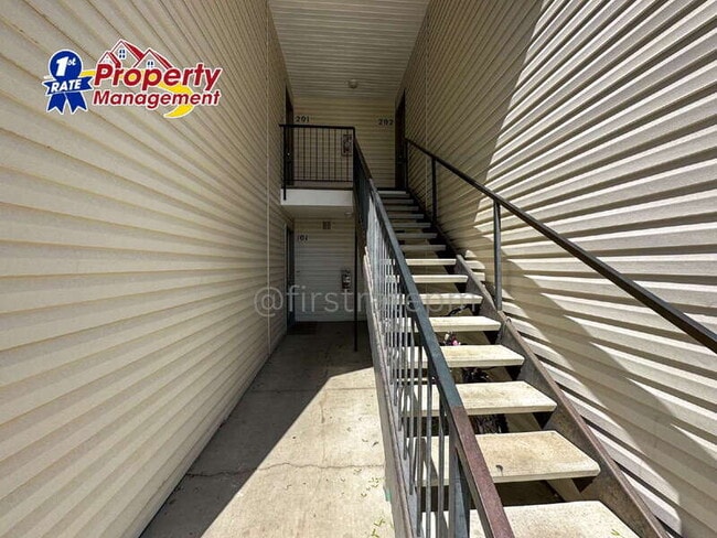 5843 W Clearview Ln in Boise, ID - Building Photo - Building Photo