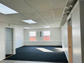 64 Jireh St in New Bedford, MA - Building Photo - Building Photo