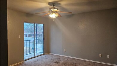 1646 Kennedy St in Bonham, TX - Building Photo - Building Photo