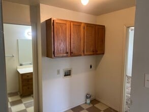 350 S Davis St in Conway, AR - Building Photo - Building Photo