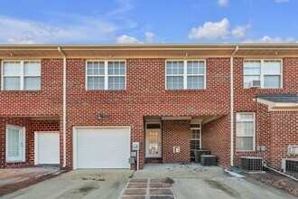 2019 Soundings Cres Ct in Suffolk, VA - Building Photo - Building Photo