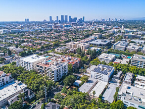 Beverly Ray Apartments in Beverly Hills, CA - Building Photo - Building Photo