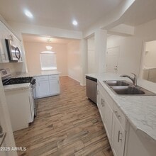 1930 N 92nd Dr in Phoenix, AZ - Building Photo - Building Photo