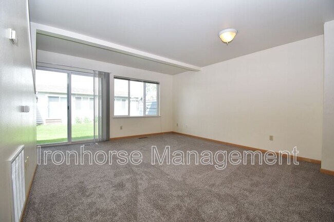 2460 Wheeler Dr in Bozeman, MT - Building Photo - Building Photo