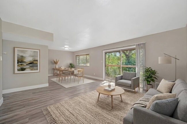 Rollingwood Condominium Rentals