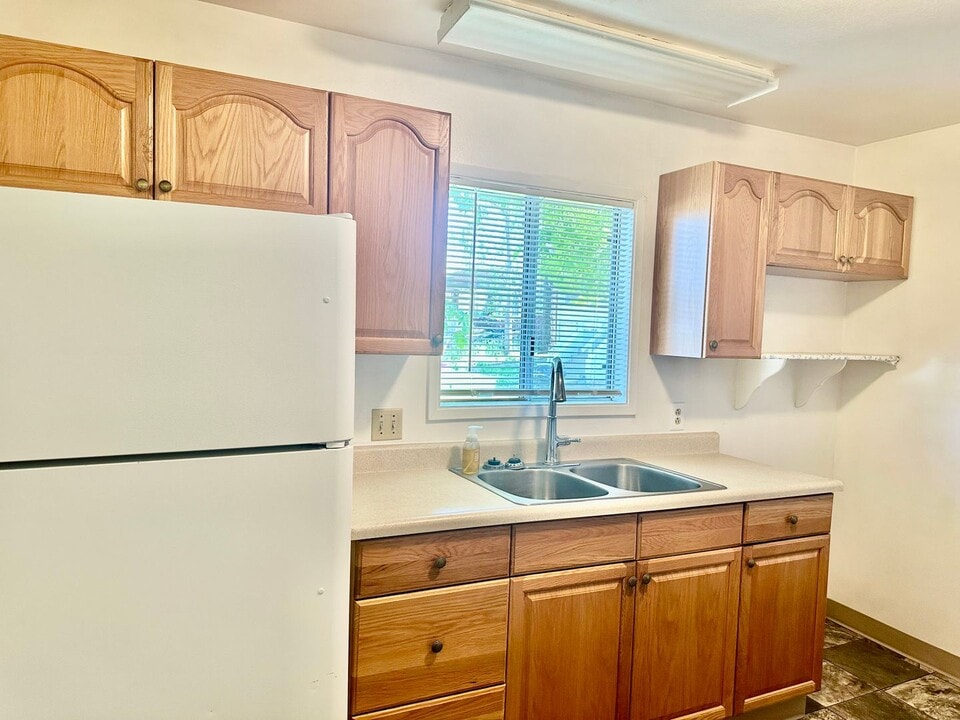 1119 Alameda in Klamath Falls, OR - Building Photo