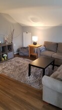 715 Main Street, Unit Rear Apt in Pennsburg, PA - Building Photo - Building Photo