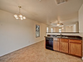 15617 W Caribbean Ln in Surprise, AZ - Building Photo - Building Photo