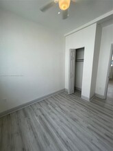 1130 Marseille Dr in Miami Beach, FL - Building Photo - Building Photo