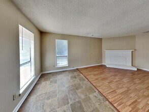9332 Winter Elm Ln in Charlotte, NC - Building Photo - Building Photo