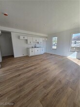 231 Mulberry St-Unit -Front in Wooster, OH - Building Photo - Building Photo