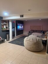 725 Buffalo Cir in Carol Stream, IL - Building Photo - Building Photo