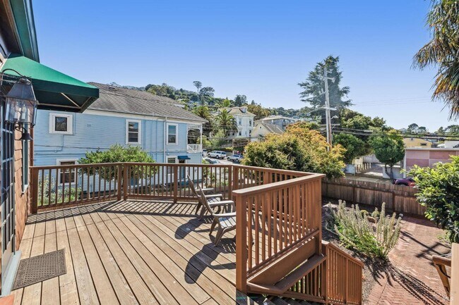 415 Turney St in Sausalito, CA - Building Photo - Building Photo