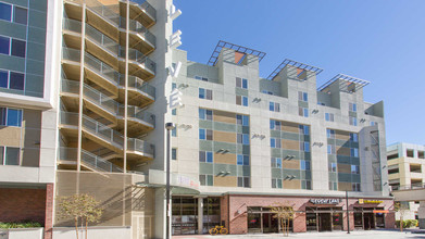 Eleve Lofts and Skydeck in Glendale, CA - Building Photo - Building Photo