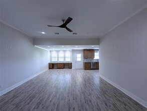 13513 Anne Ln in Santa Fe, TX - Building Photo - Building Photo