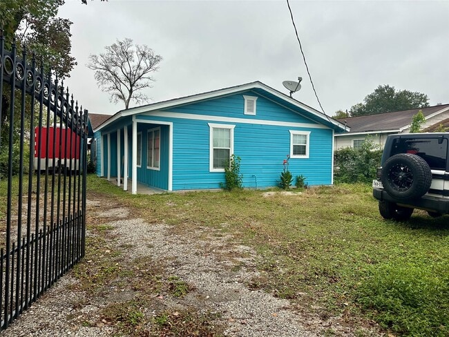 property at 4123 Littlecrest Rd