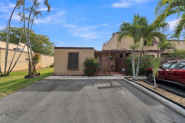 property at 1341 E Golfview Dr