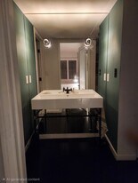 435 S Virgil Ave in Los Angeles, CA - Building Photo