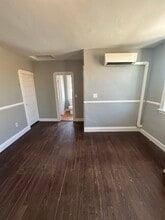 205 Tinkham St in New Bedford, MA - Building Photo - Building Photo