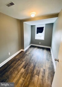 2208 Lynnbrook Ave photo'