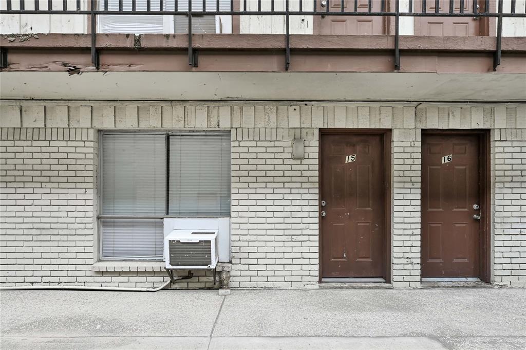 7211 Atwell Dr in Houston, TX - Building Photo