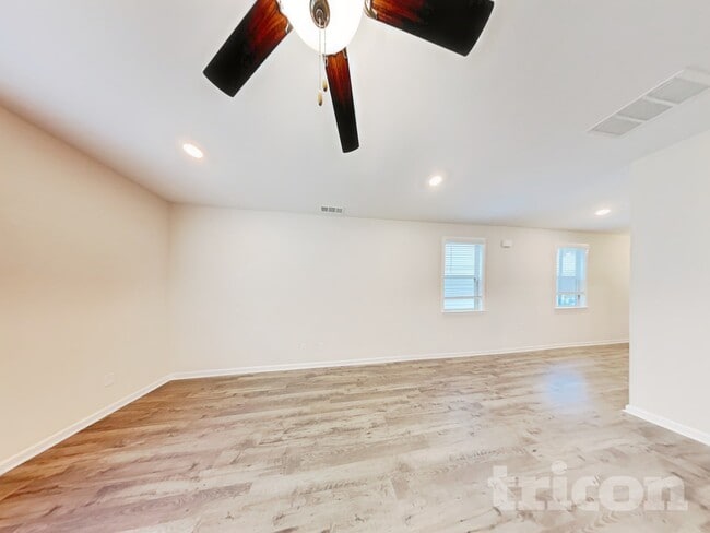 203 Chapelcrest Ln in Holly Springs, GA - Foto de edificio - Building Photo