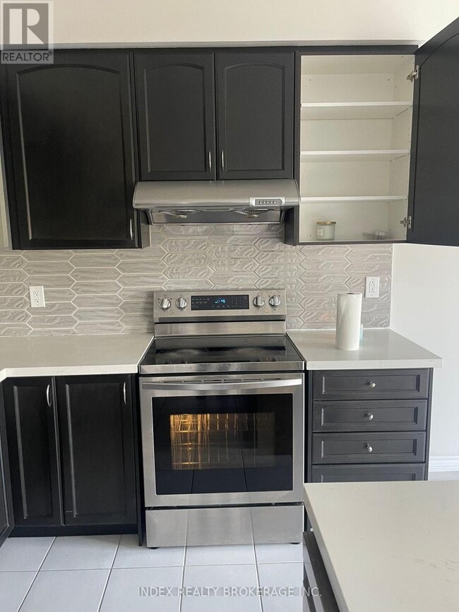 181 Bilanski Farm Rd in Brantford, ON - Building Photo - Building Photo