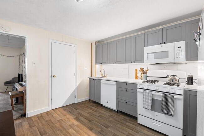 84 Green St in Boston, MA - Building Photo - Building Photo