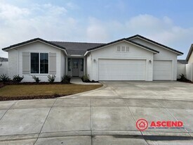 12308 Graham Ct in Bakersfield, CA - Building Photo