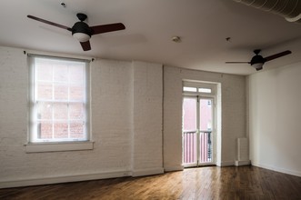 1877 Lofts in Richmond, VA - Foto de edificio - Building Photo