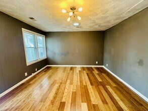 133 Twelfth St, Unit A in Lexington, KY - Building Photo - Building Photo