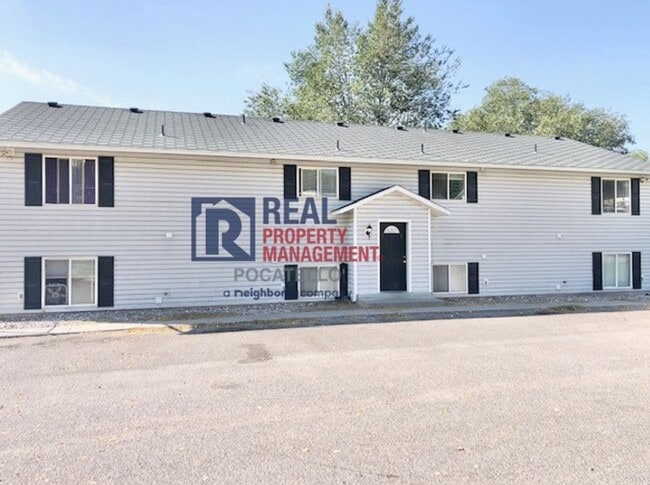 1120 E Poplar St in Pocatello, ID - Building Photo - Building Photo