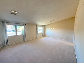 13106 W Paintbrush Dr in Sun City West, AZ - Building Photo - Building Photo