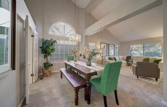 3309 Colonial Ct in Fairfield, CA - Building Photo - Building Photo