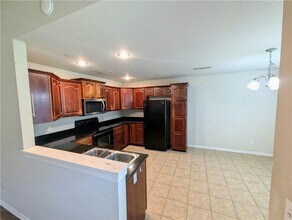 741 Reisling St in Centerton, AR - Building Photo - Building Photo