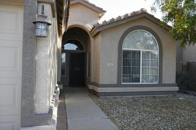 1393 W Hopi Dr in Chandler, AZ - Building Photo - Building Photo