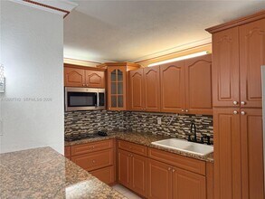 1850 W 56th St in Hialeah, FL - Building Photo - Building Photo