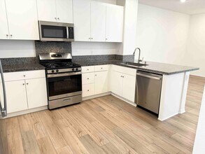 15976 Lasselle St in Moreno Valley, CA - Building Photo - Building Photo