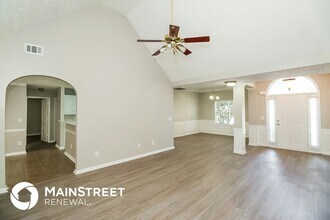 11771 Fairway Overlook in Fayetteville, GA - Foto de edificio - Building Photo