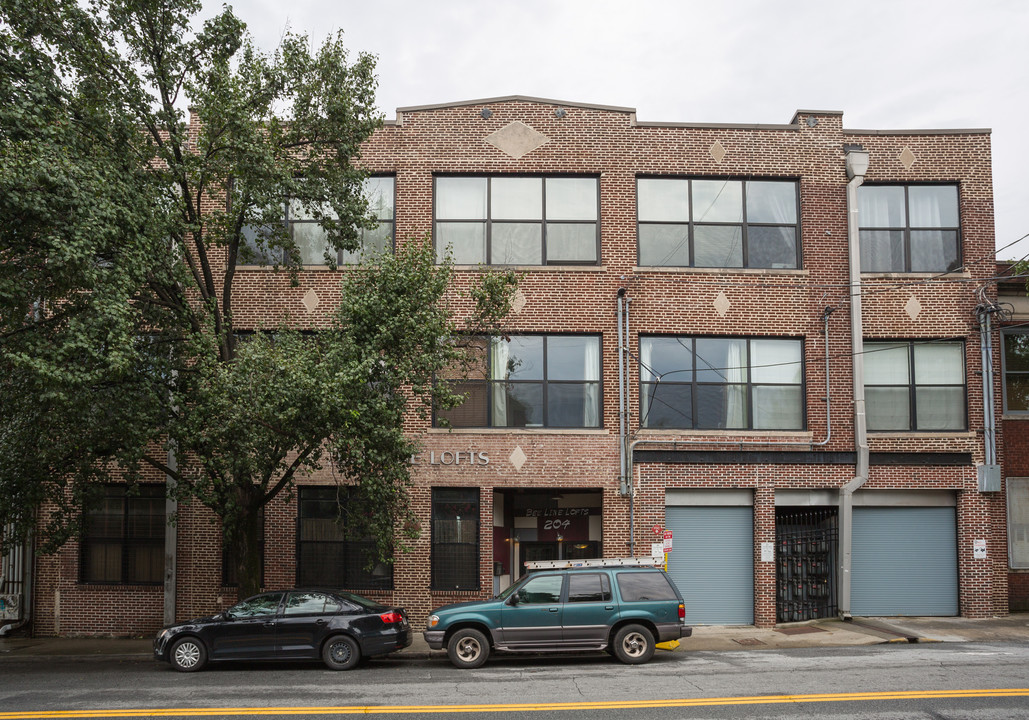 Bee Line Lofts in Atlanta, GA - Building Photo