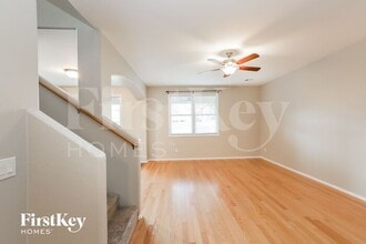 18135 W Lundberg St in Surprise, AZ - Building Photo - Building Photo