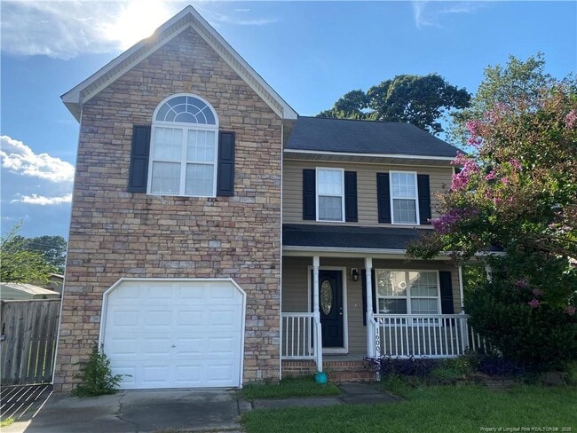 property at 1600 Silver Ridge Ct