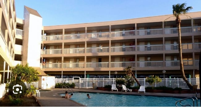 3938 Surfside Blvd in Corpus Christi, TX - Building Photo - Building Photo