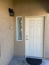3541 Desert Cliff St in Las Vegas, NV - Building Photo - Building Photo