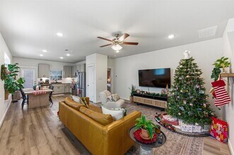 159 Threshing Rd in Mustang Ridge, TX - Building Photo - Building Photo