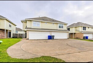 2533 S 3rd St in Waco, TX - Building Photo