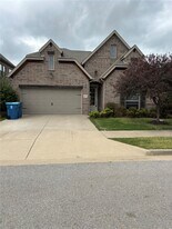 4612 SW Birmingham St in Bentonville, AR - Building Photo