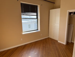 56 S 3rd St in Easton, PA - Foto de edificio - Building Photo