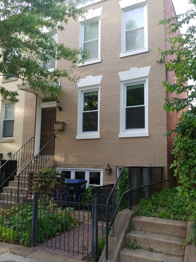 property at 1354 Pennsylvania Ave. SE